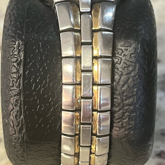 Citizen Eco-Drive Two Toned Ladies 100m Analog/Date EO11-K15711  Black Dial - Picture 2 of 7